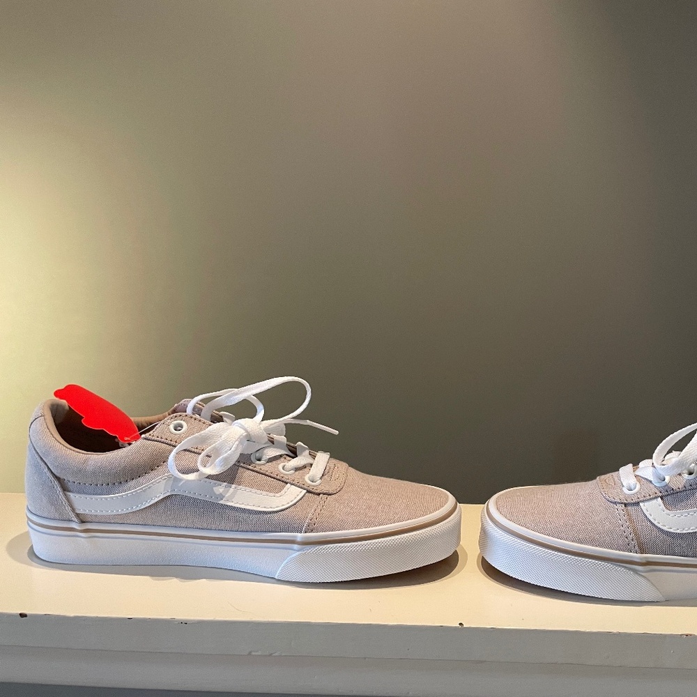 Vans WarD